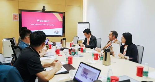 霍夫曼教授團(tuán)隊(duì)蒞臨無限極 共探前沿科技，深化技術(shù)交流合作